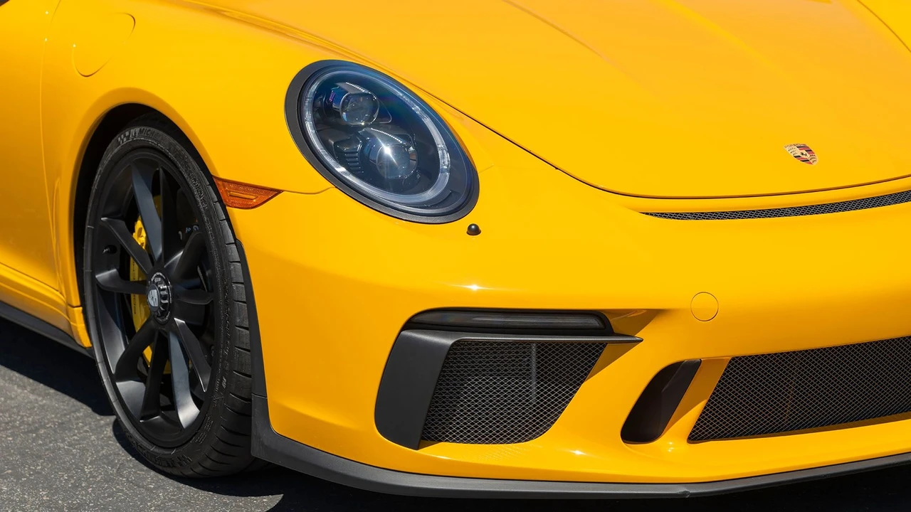 2019 Porsche 991 Speedster - Image 17 of 31