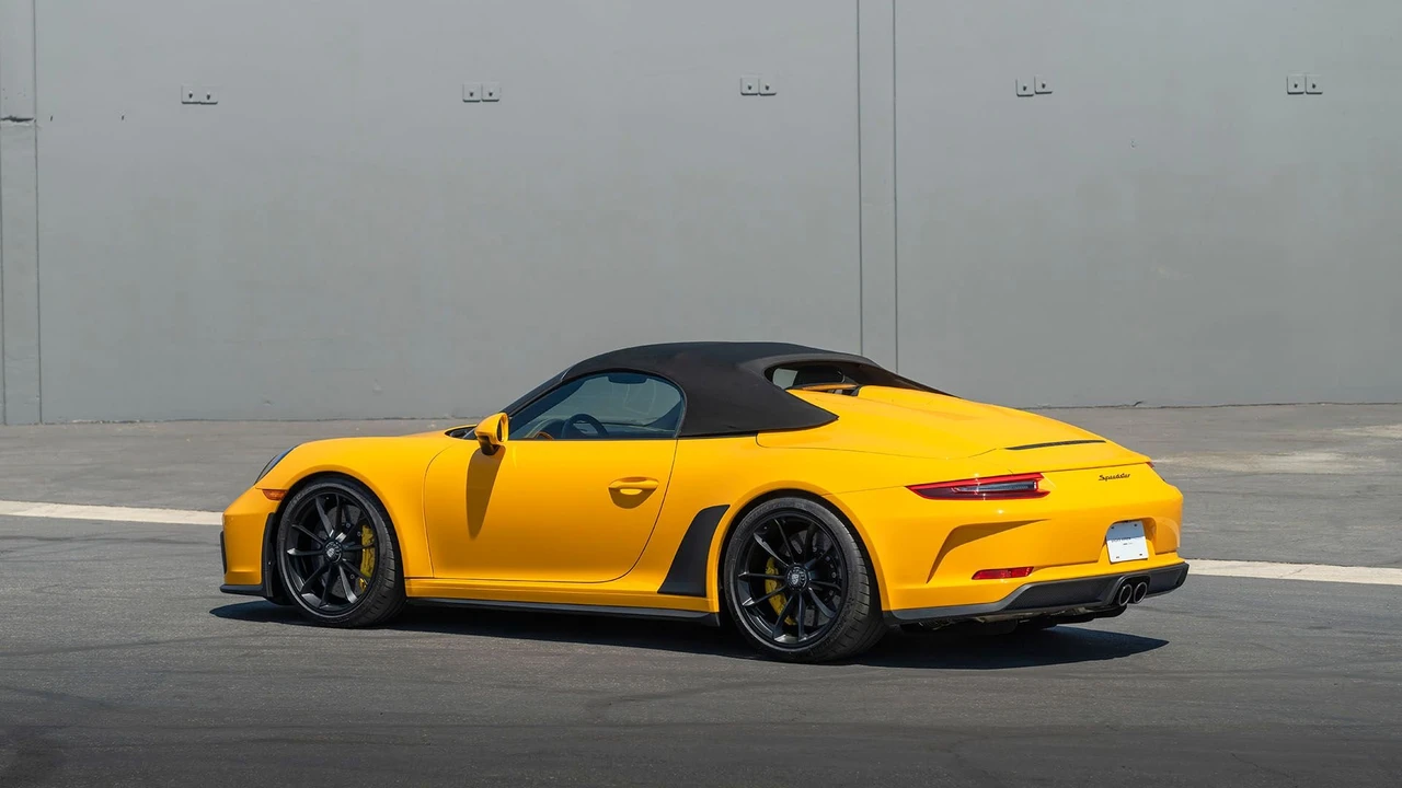 2019 Porsche 991 Speedster - Image 14 of 31