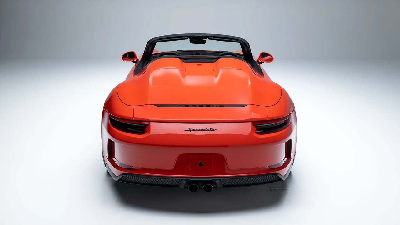 2019 Porsche 991 Speedster - Image 11 of 31