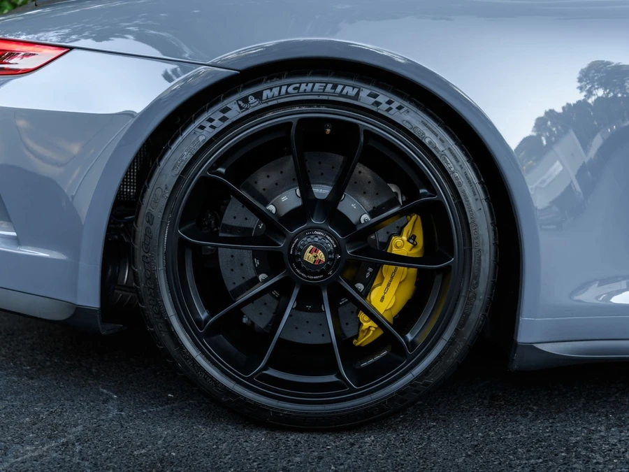 2019 Porsche 991 Speedster - Image 12 of 31