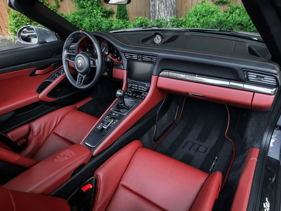 2019 Porsche 991 Speedster - Image 16 of 31
