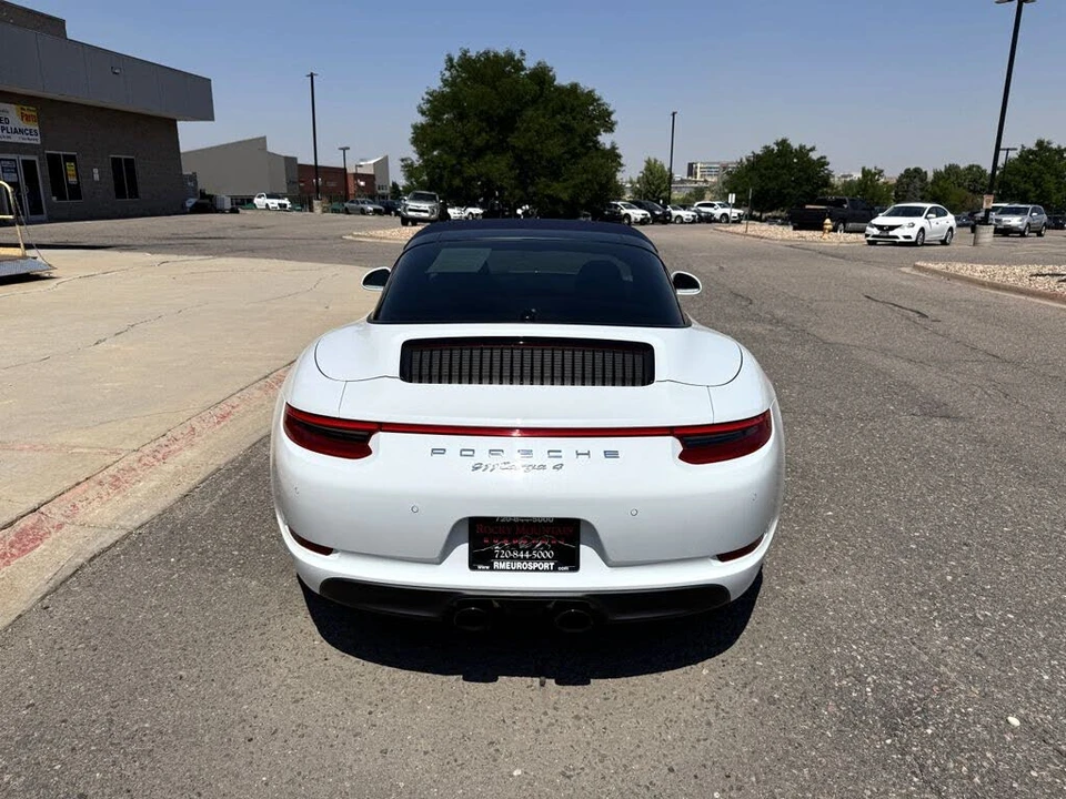 2019 Porsche 991 Targa 4 & 4S - Image 11 of 31