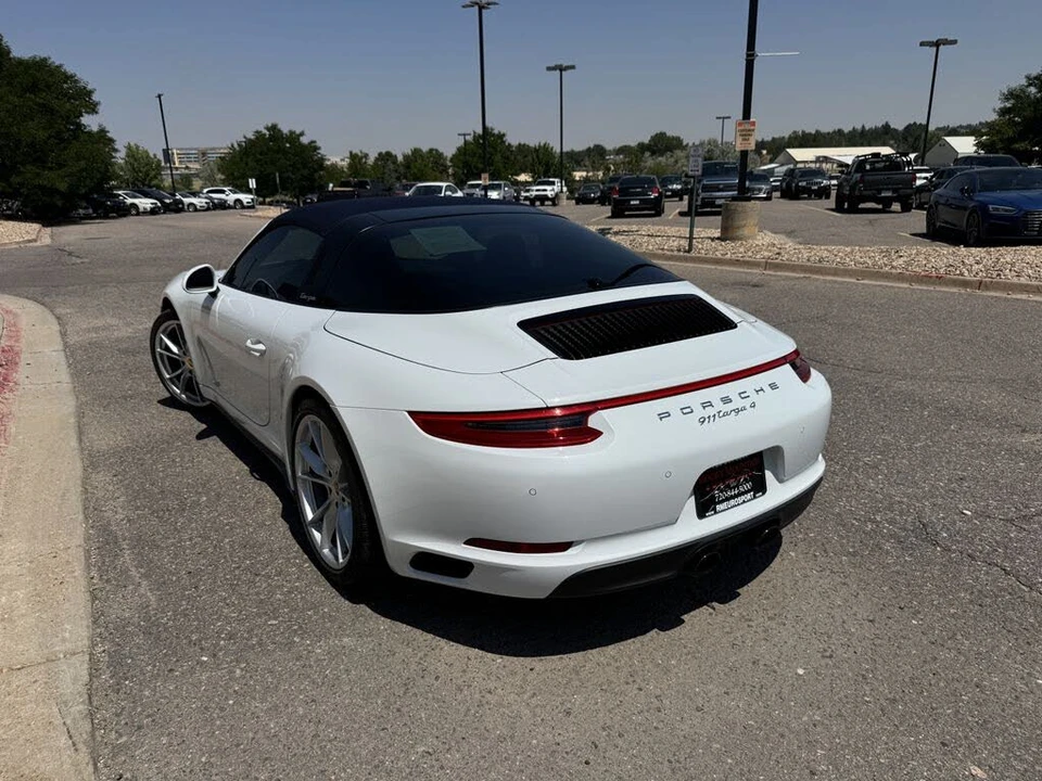 2019 Porsche 991 Targa 4 & 4S - Image 7 of 31