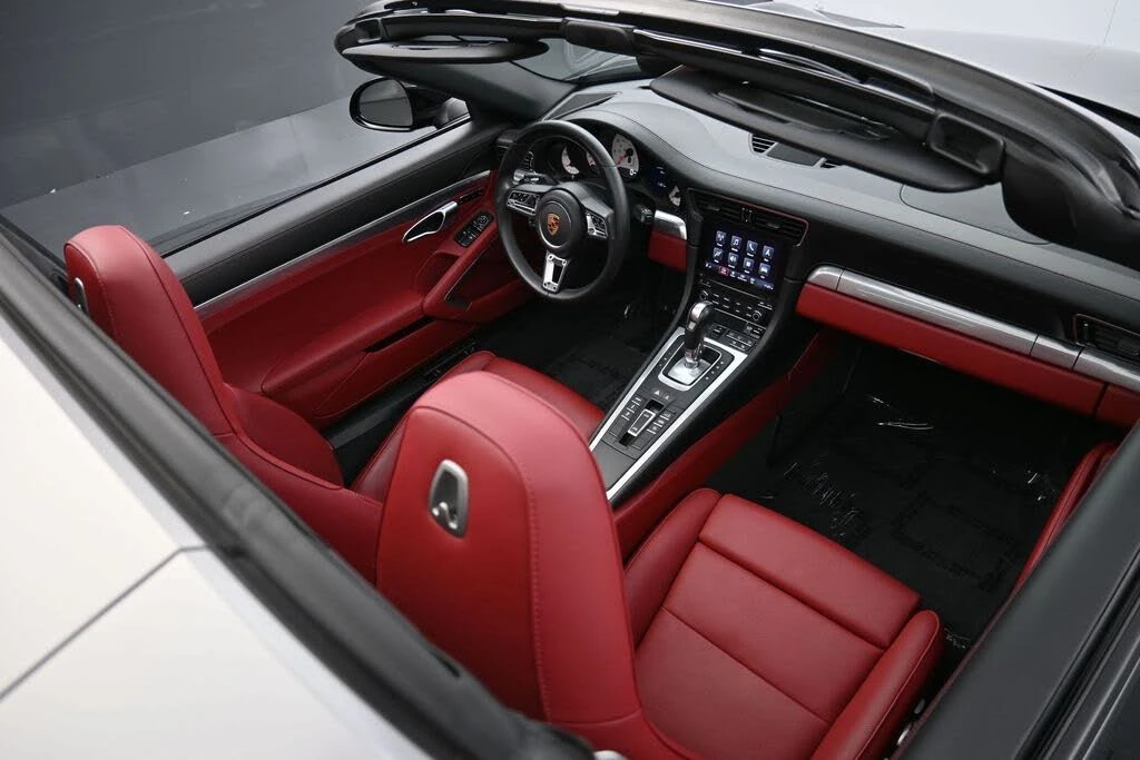 2019 Porsche 991 Targa 4 & 4S - Image 30 of 31