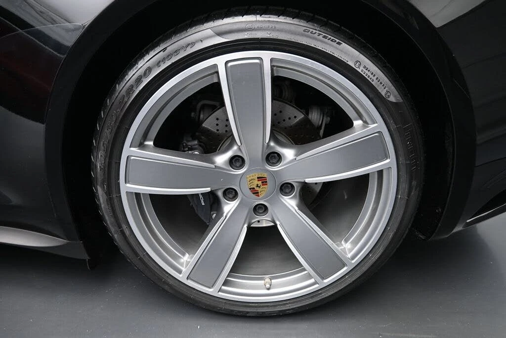 2019 Porsche 991 Targa 4 & 4S - Image 8 of 31