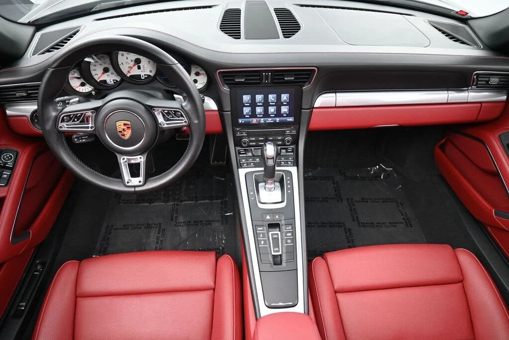2019 Porsche 991 Targa 4 & 4S - Image 6 of 31