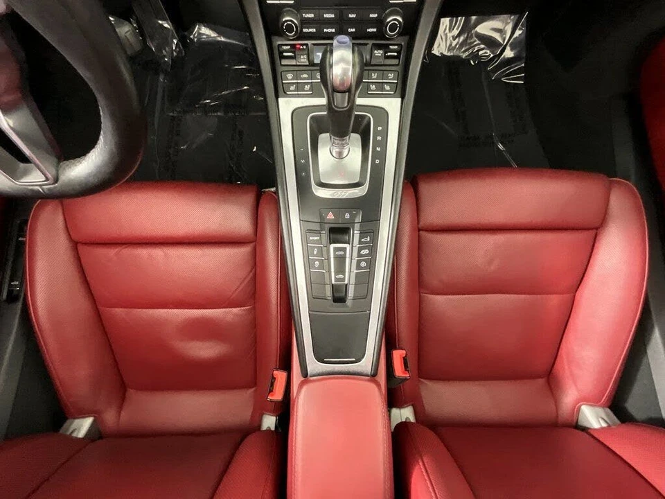 2019 Porsche 991 Targa 4 & 4S - Image 15 of 27