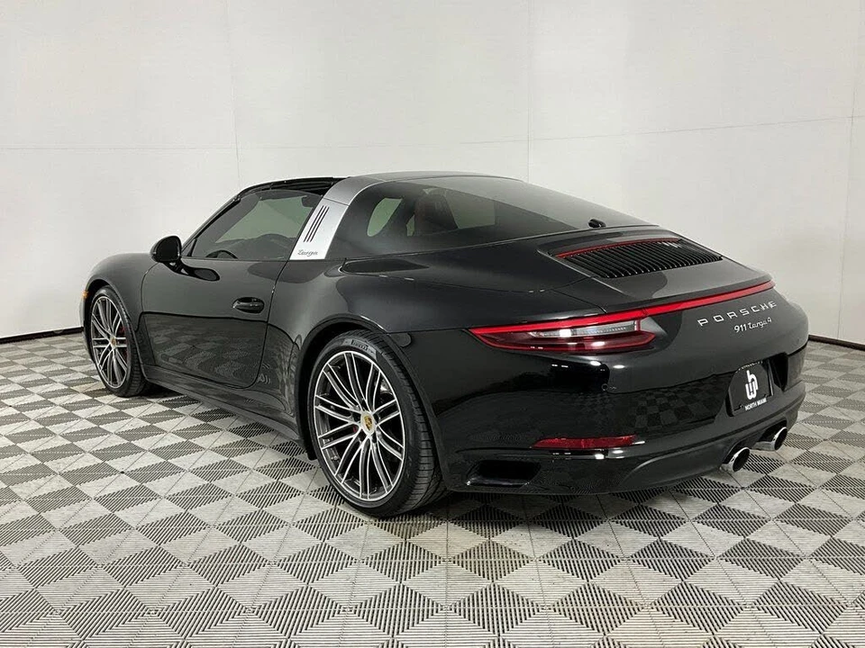2019 Porsche 991 Targa 4 & 4S - Image 3 of 27
