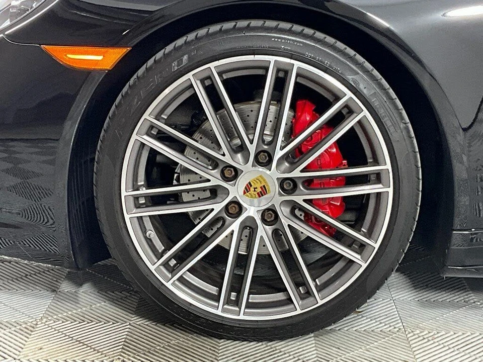 2019 Porsche 991 Targa 4 & 4S - Image 25 of 27