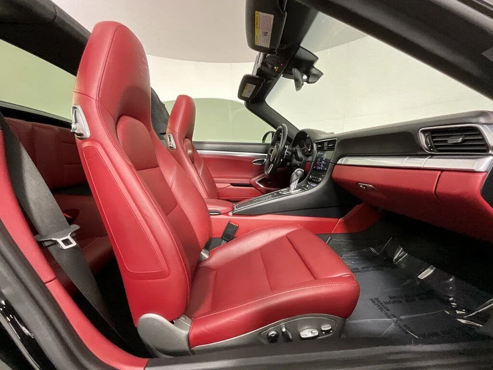 2019 Porsche 991 Targa 4 & 4S - Image 21 of 27