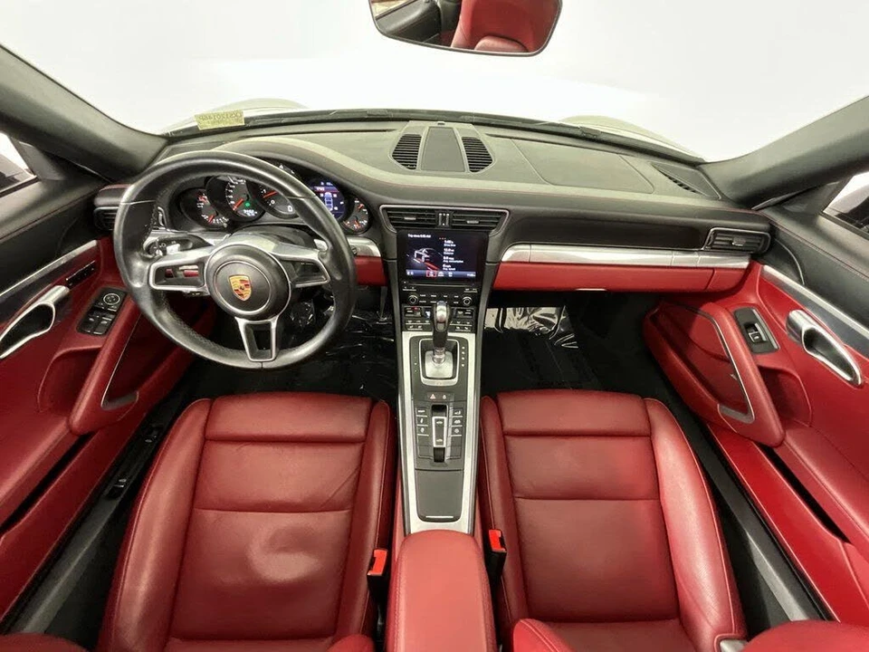2019 Porsche 991 Targa 4 & 4S - Image 11 of 27