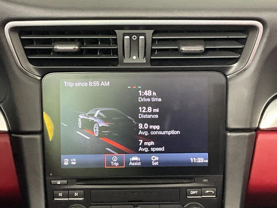 2019 Porsche 991 Targa 4 & 4S - Image 12 of 27