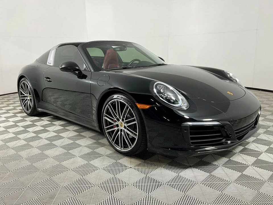 2019 Porsche 991 Targa 4 & 4S - Image 6 of 27