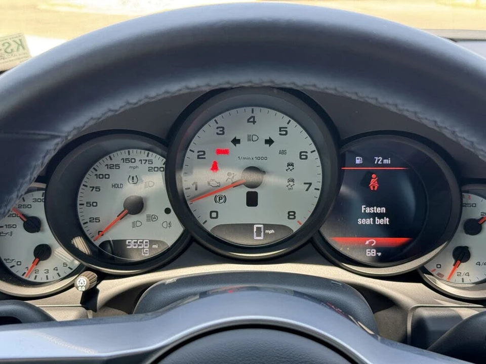 2019 Porsche 991 Targa 4 & 4S - Image 27 of 31