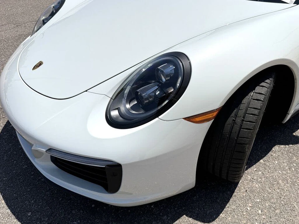 2019 Porsche 991 Targa 4 & 4S - Image 17 of 31