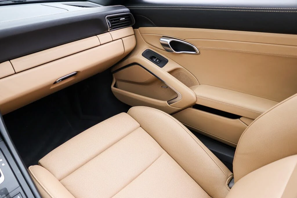2019 Porsche 991 Targa 4 & 4S - Image 28 of 31