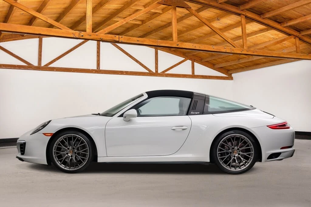 2019 Porsche 991 Targa 4 & 4S - Image 8 of 31