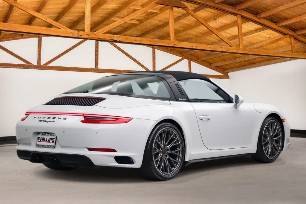 2019 Porsche 991 Targa 4 & 4S - Image 5 of 31