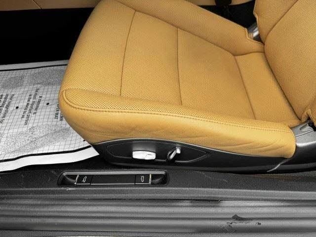 2019 Porsche 991 Targa 4 & 4S - Image 22 of 31