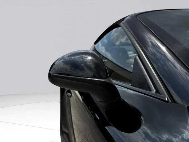 2019 Porsche 991 Targa 4 & 4S - Image 10 of 31