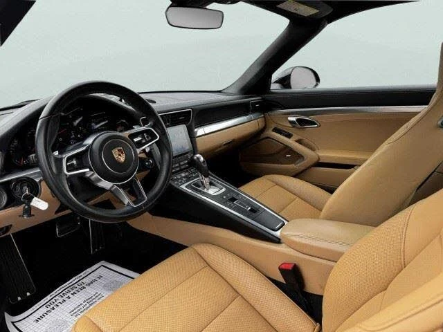 2019 Porsche 991 Targa 4 & 4S - Image 23 of 31