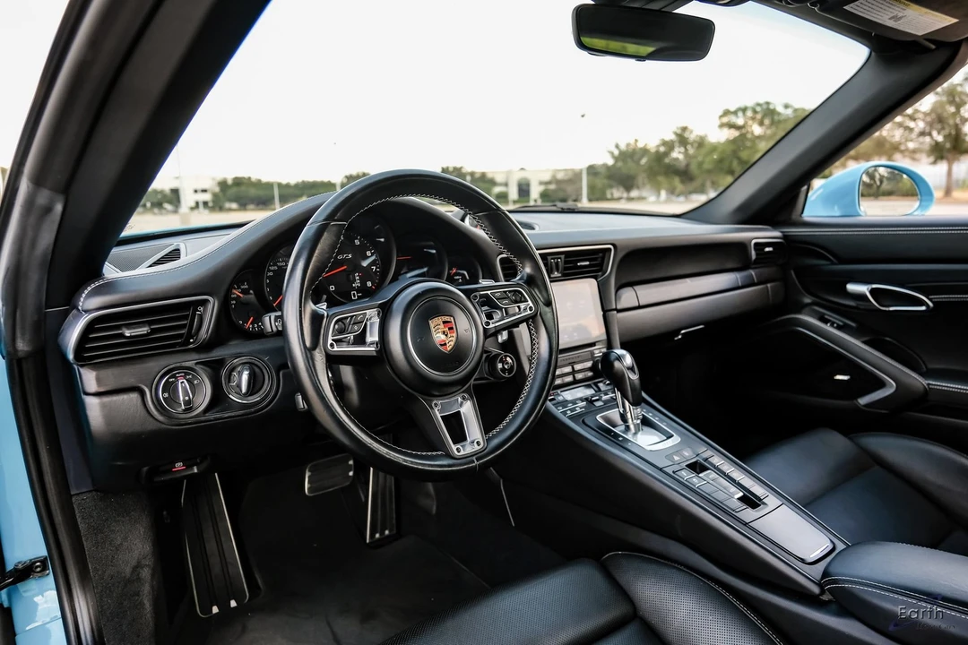 2019 Porsche 991 Targa 4 GTS - Image 3 of 31