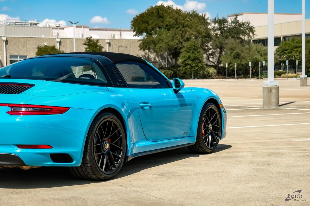 2019 Porsche 991 Targa 4 GTS - Image 16 of 31
