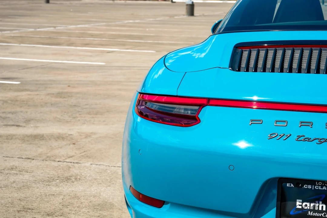 2019 Porsche 991 Targa 4 GTS - Image 12 of 31