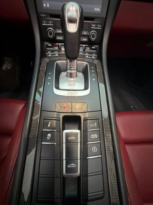 2019 Porsche 991 Targa 4 GTS - Image 15 of 17