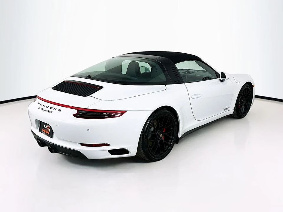 2019 Porsche 991 Targa 4 GTS - Image 6 of 17
