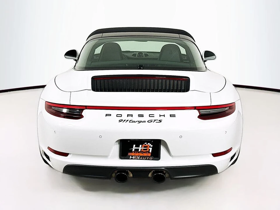 2019 Porsche 991 Targa 4 GTS - Image 7 of 17