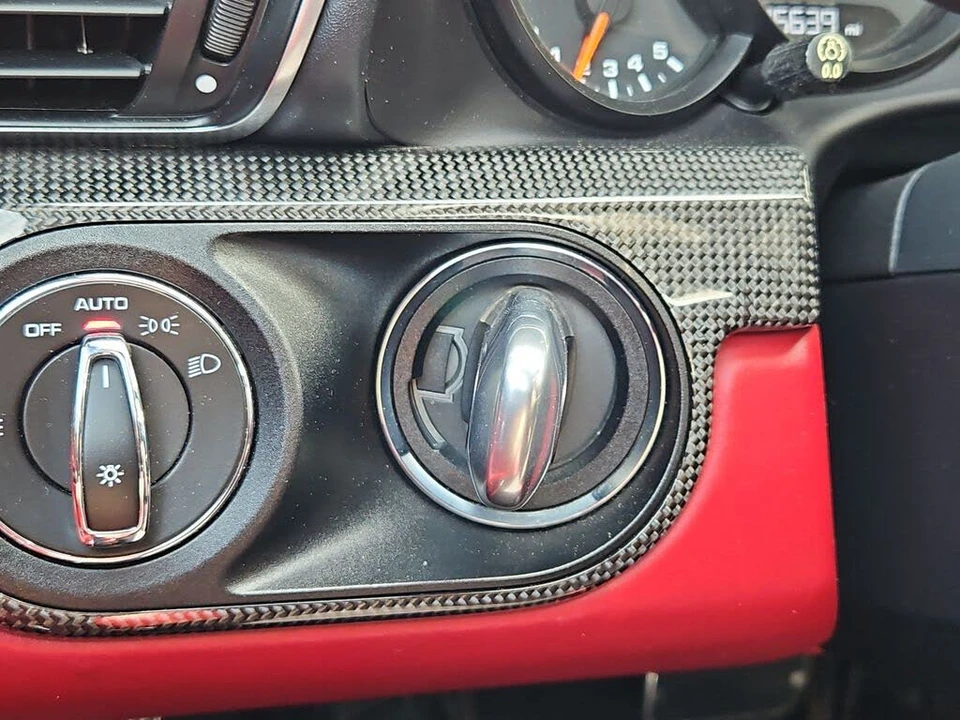 2019 Porsche 991 Targa 4 GTS - Image 27 of 31