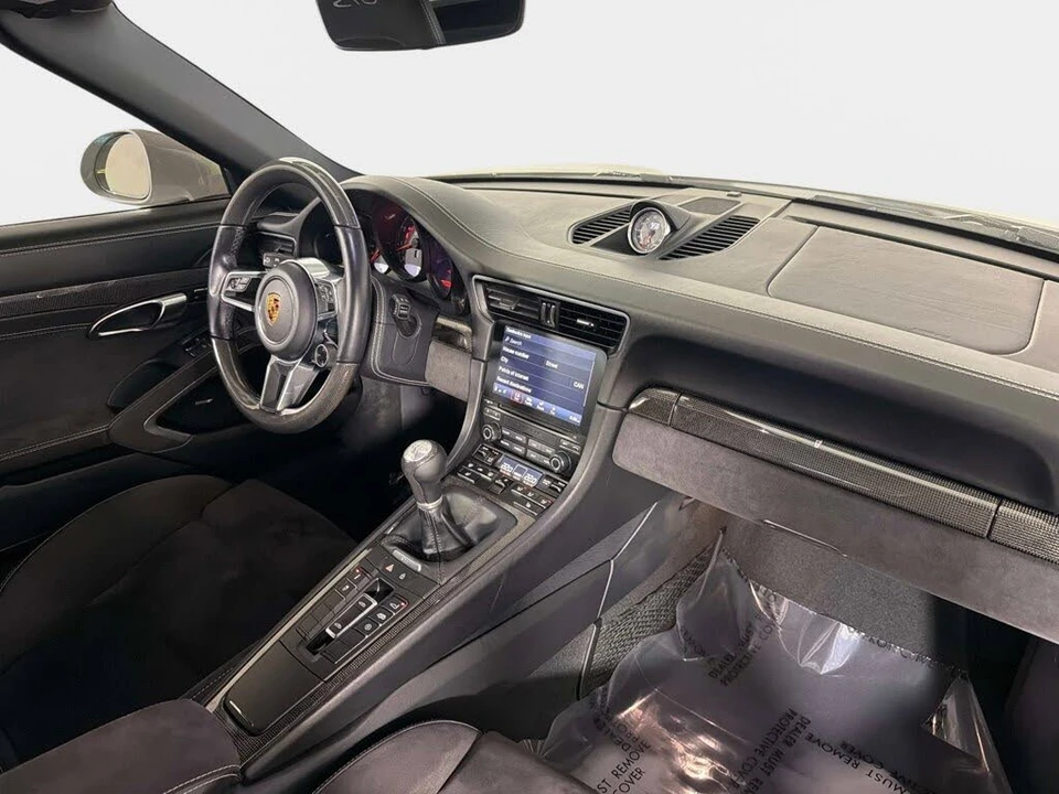 2019 Porsche 991 Targa 4 GTS - Image 27 of 31