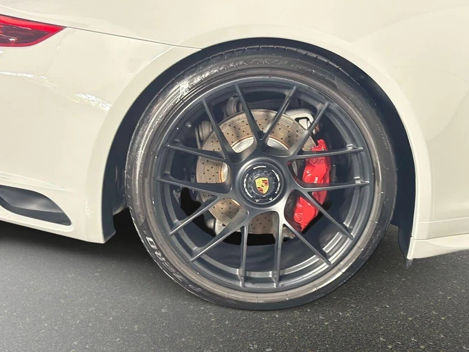 2019 Porsche 991 Targa 4 GTS - Image 19 of 31