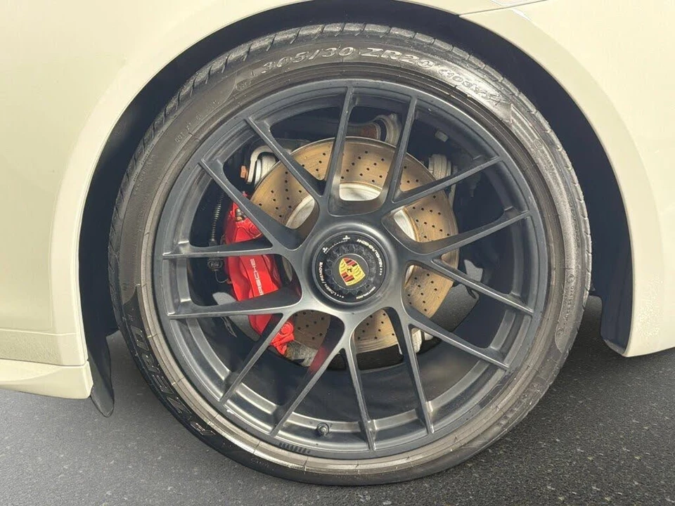 2019 Porsche 991 Targa 4 GTS - Image 14 of 31