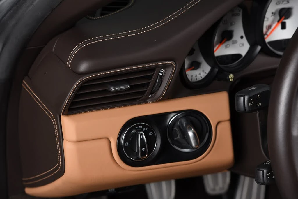 2019 Porsche 991 Targa 4 GTS - Image 27 of 30