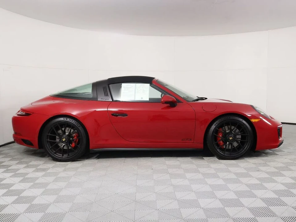 2019 Porsche 991 Targa 4 GTS - Image 8 of 31