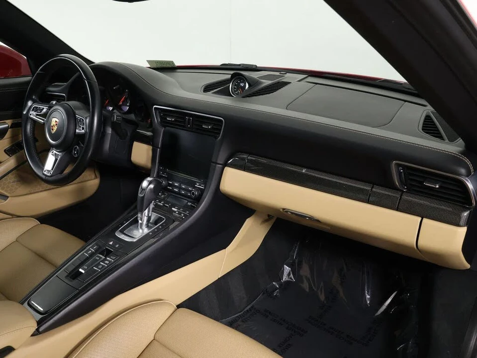 2019 Porsche 991 Targa 4 GTS - Image 24 of 31
