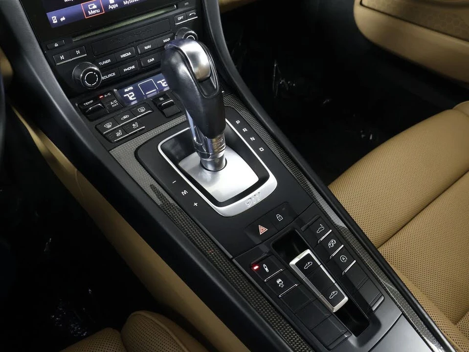 2019 Porsche 991 Targa 4 GTS - Image 18 of 31