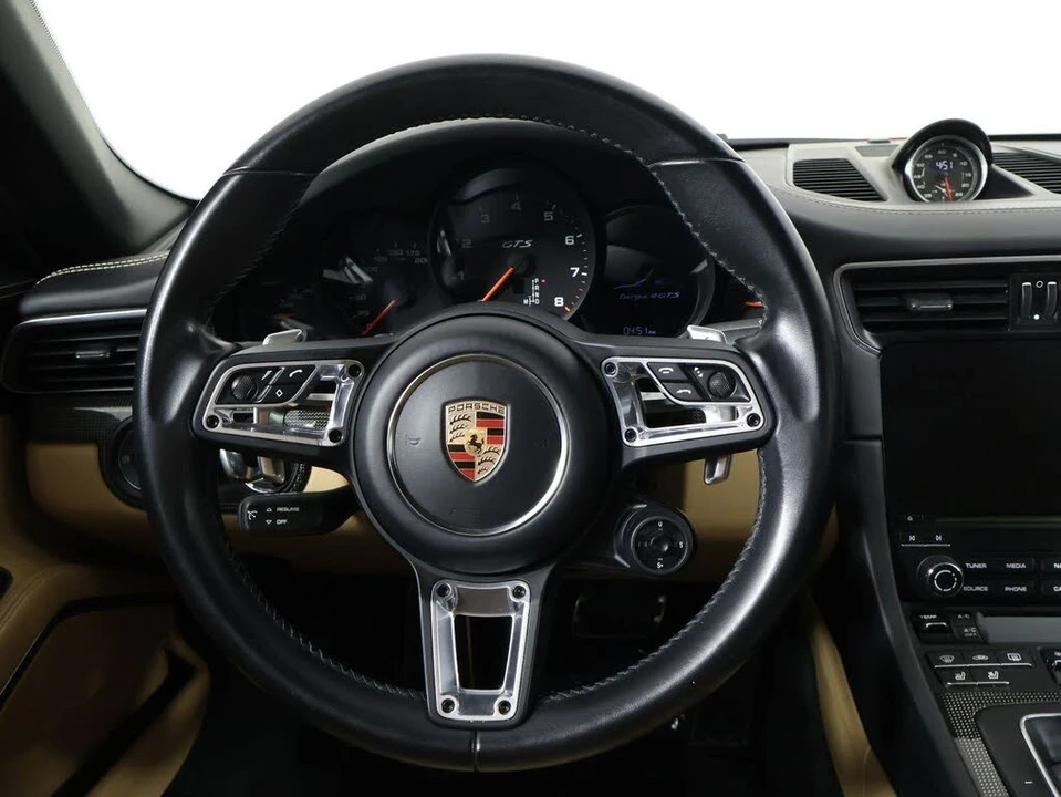 2019 Porsche 991 Targa 4 GTS - Image 12 of 31