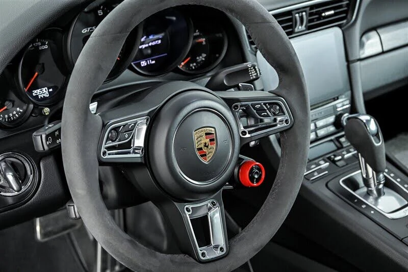 2019 Porsche 991 Targa 4 GTS - Image 18 of 29