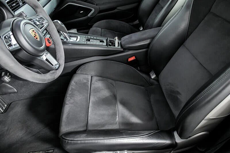 2019 Porsche 991 Targa 4 GTS - Image 16 of 29