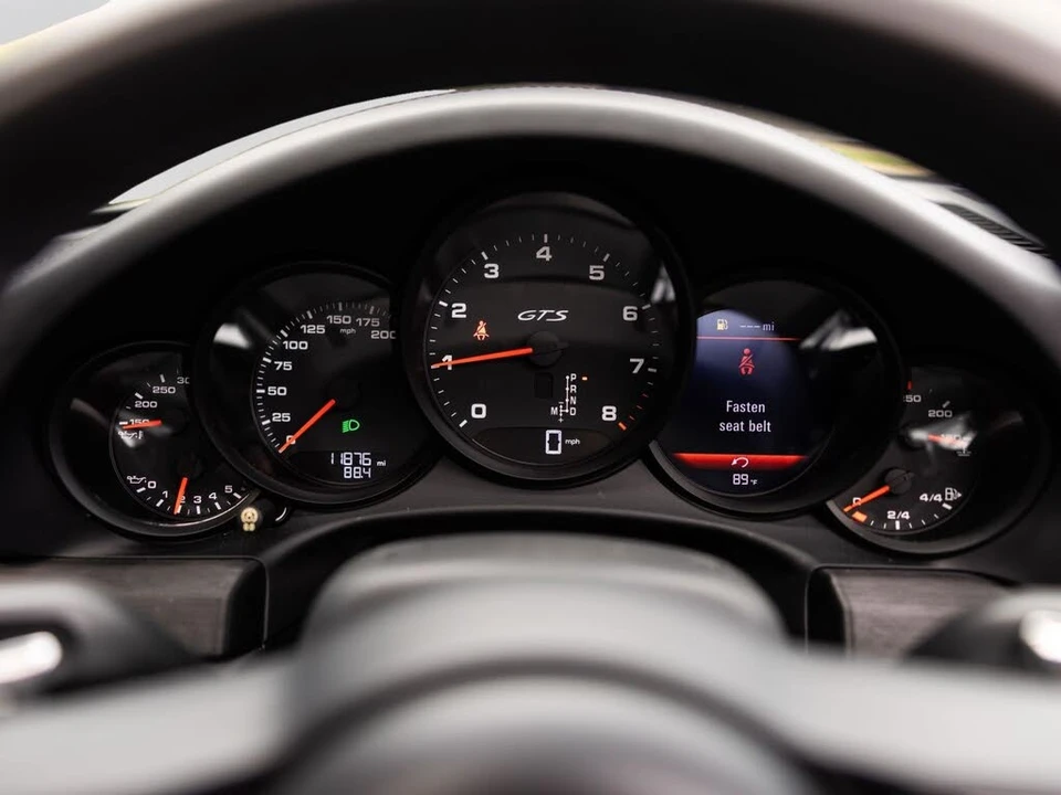 2019 Porsche 991 Targa 4 GTS - Image 13 of 31