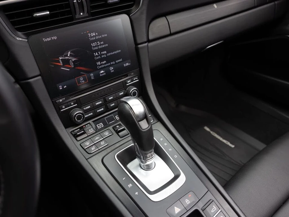 2019 Porsche 991 Targa 4 GTS - Image 15 of 31