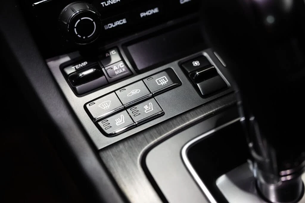 2019 Porsche 991 Targa 4 GTS - Image 22 of 31
