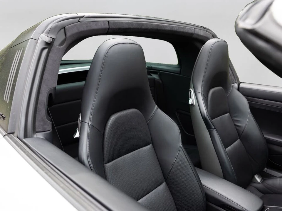 2019 Porsche 991 Targa 4 GTS - Image 11 of 31