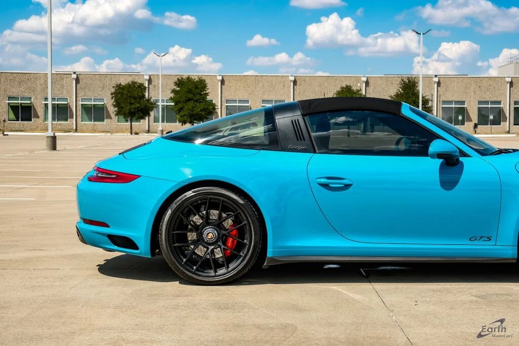 2019 Porsche 991 Targa 4 GTS - Image 18 of 31