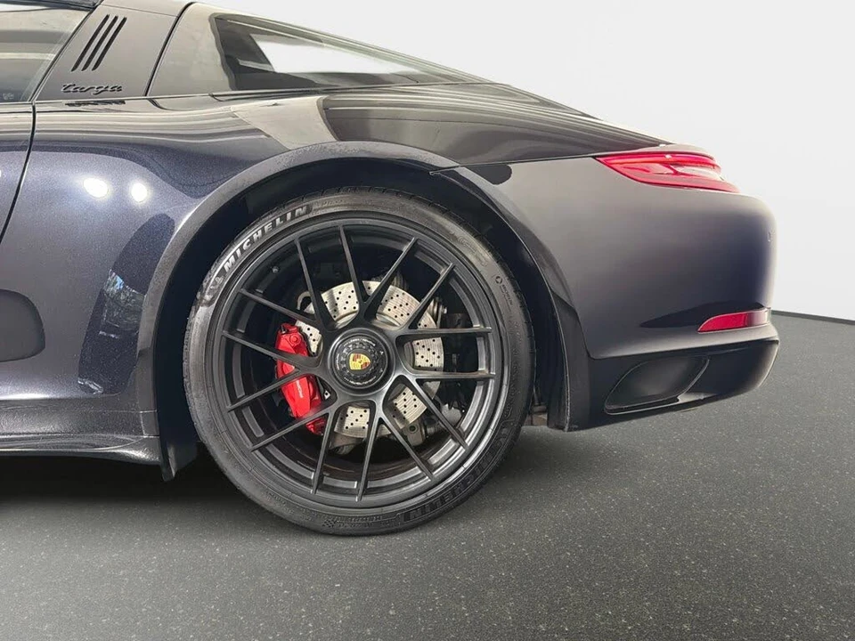 2019 Porsche 991 Targa 4 GTS - Image 12 of 31