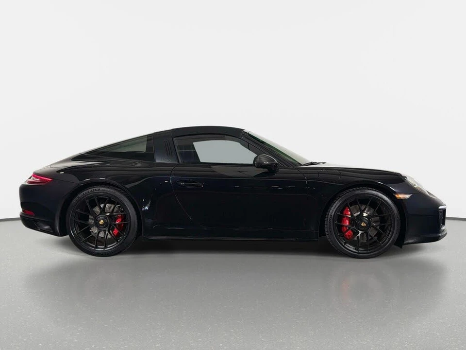 2019 Porsche 991 Targa 4 GTS - Image 2 of 31