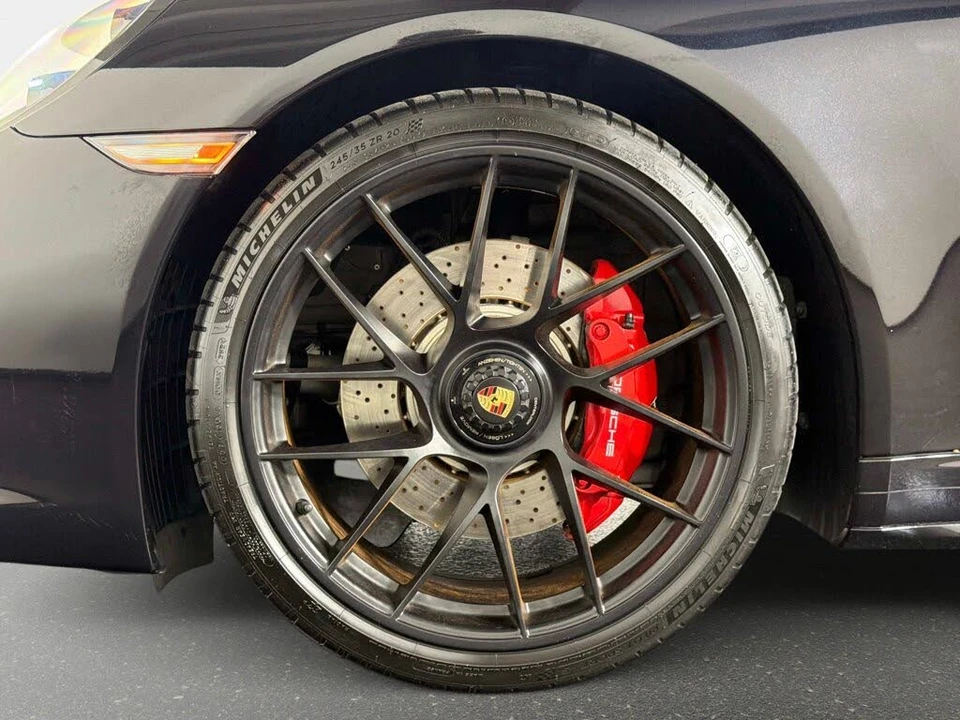 2019 Porsche 991 Targa 4 GTS - Image 17 of 31